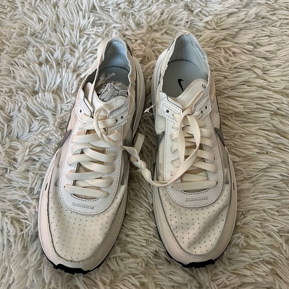 Nike Waffle One Summit White Sail (Women's) - Picture 2 of 8